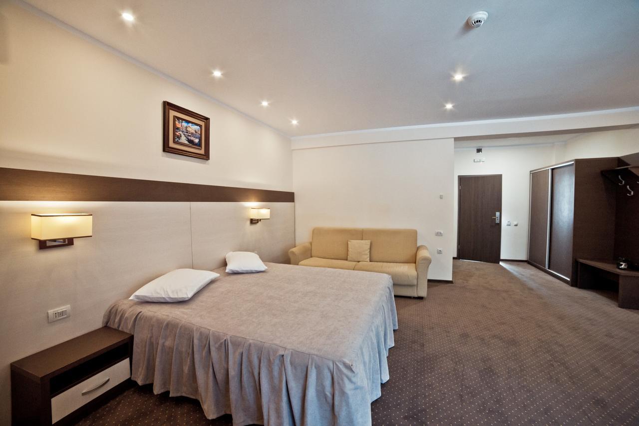 Hotel Evergreen Amara Dış mekan fotoğraf