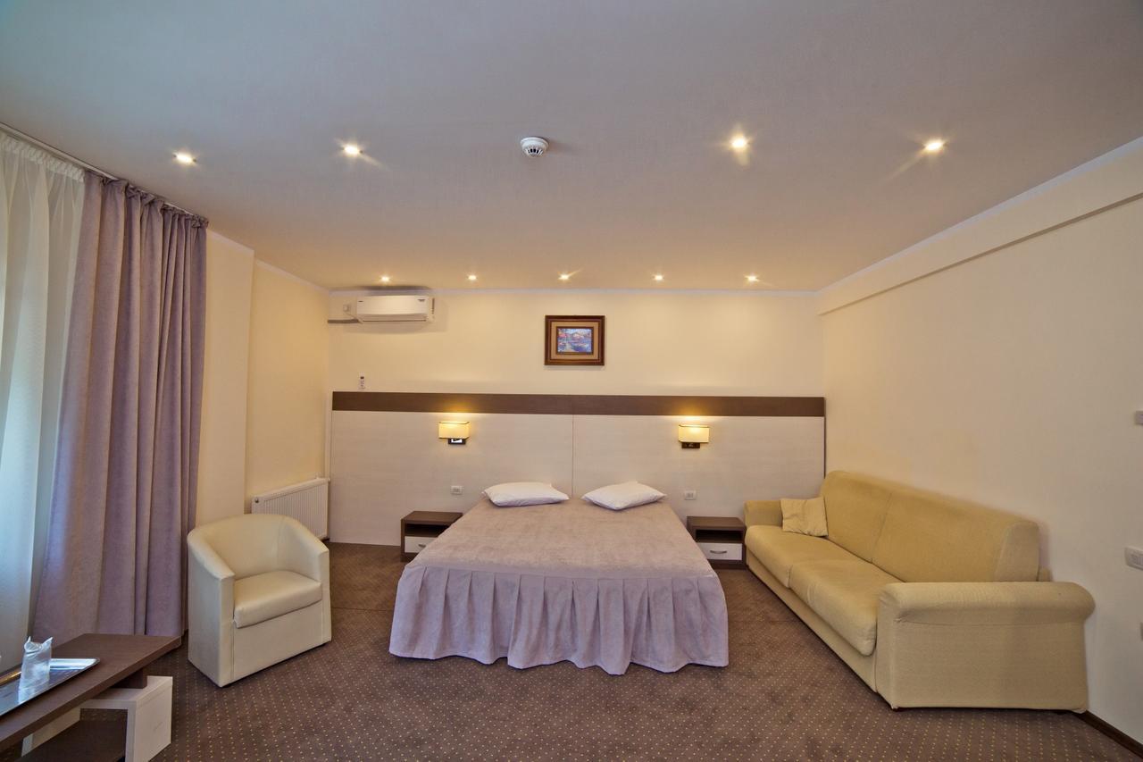Hotel Evergreen Amara Dış mekan fotoğraf