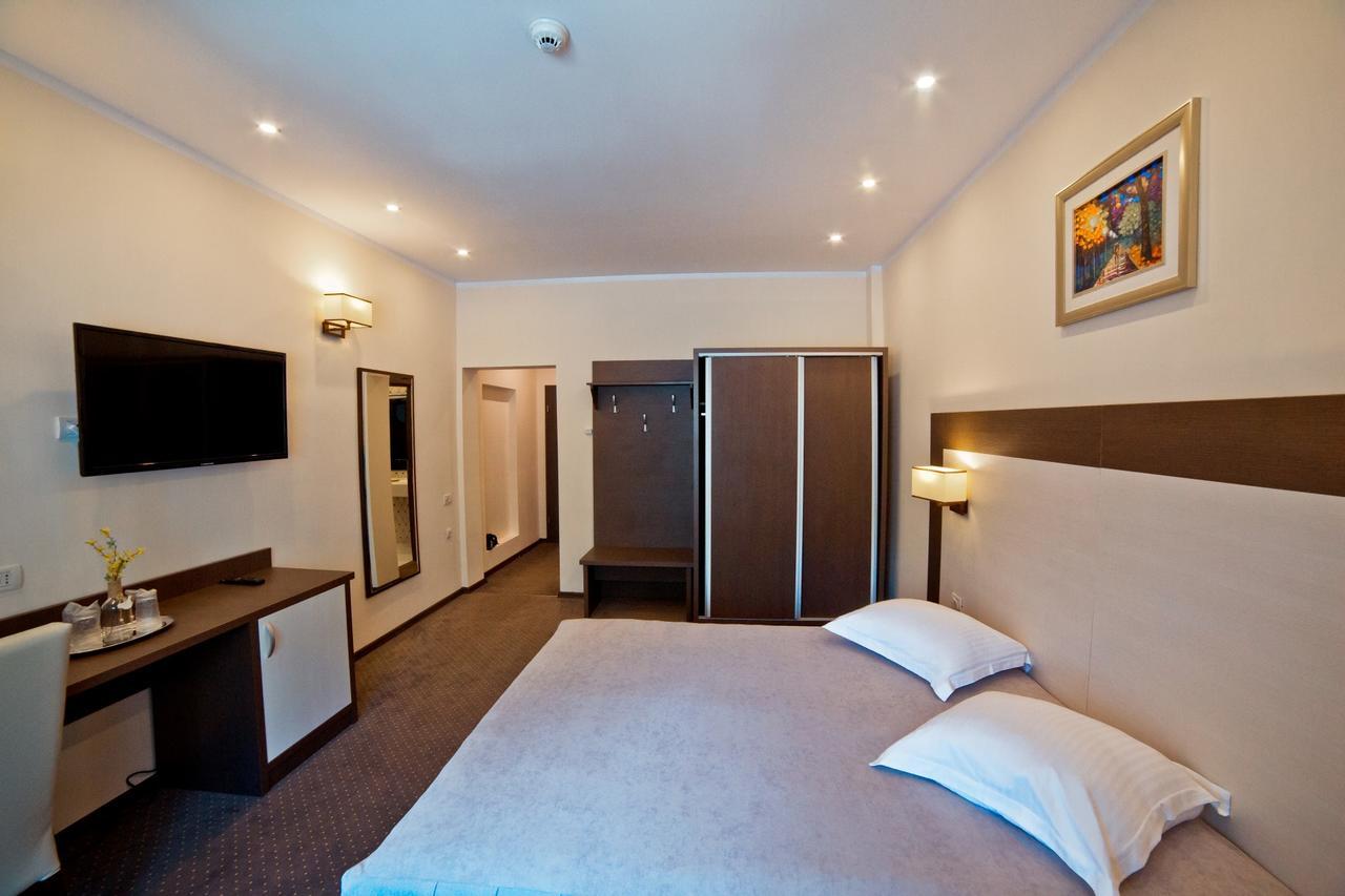 Hotel Evergreen Amara Dış mekan fotoğraf